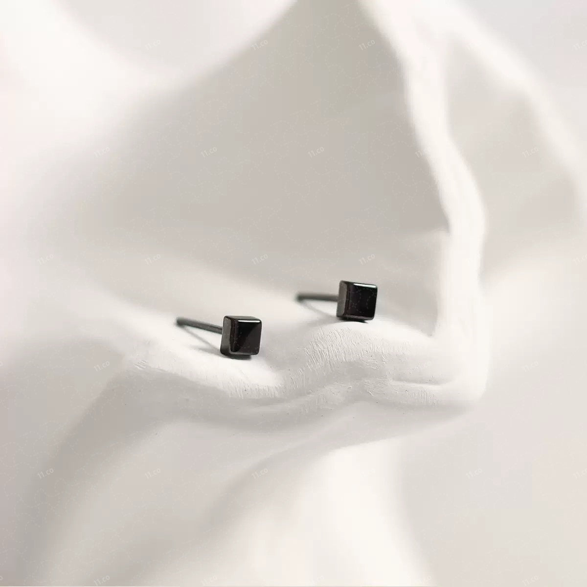 Cube Stud Earings