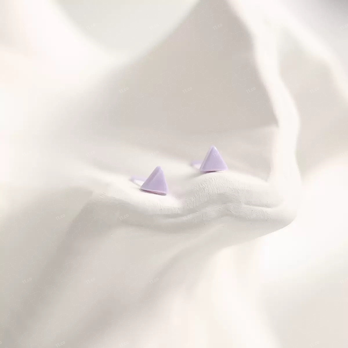 Traingle Stud Earings